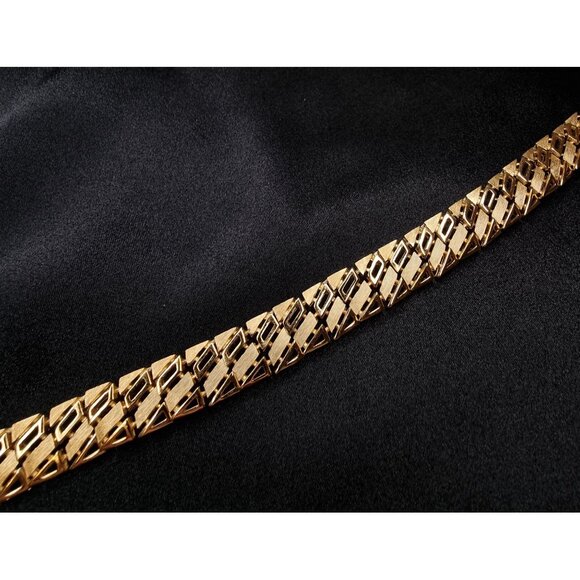 Vintage Crown Trifari 1960s Gold-Tone Statement Necklace With Geometric Design & - Picture 5 of 6